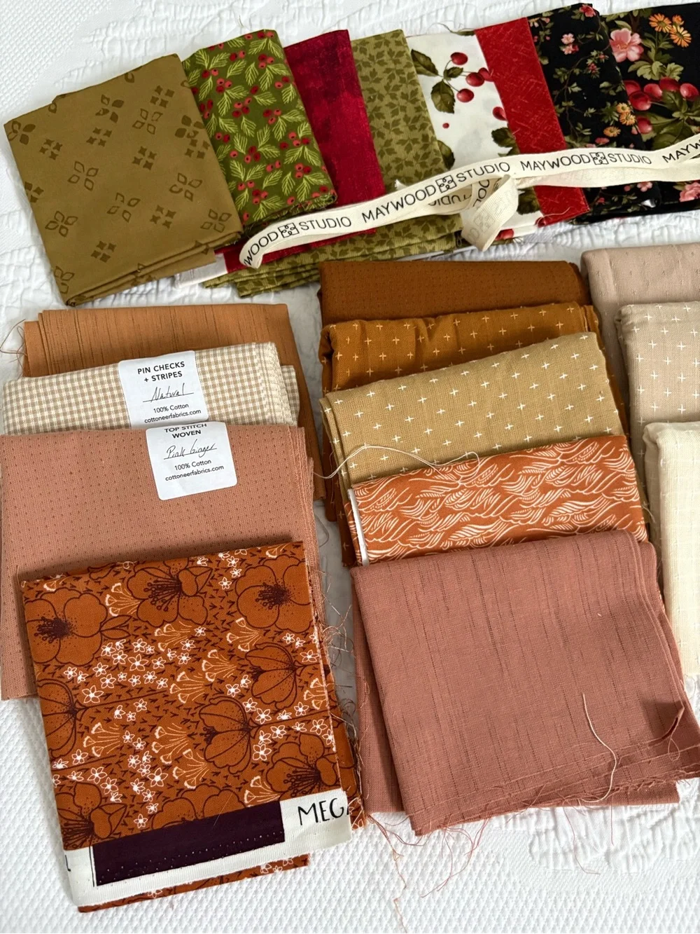 Designer fabric bundle fat quarters Maywood studios 100% cotton quilting lot 20
